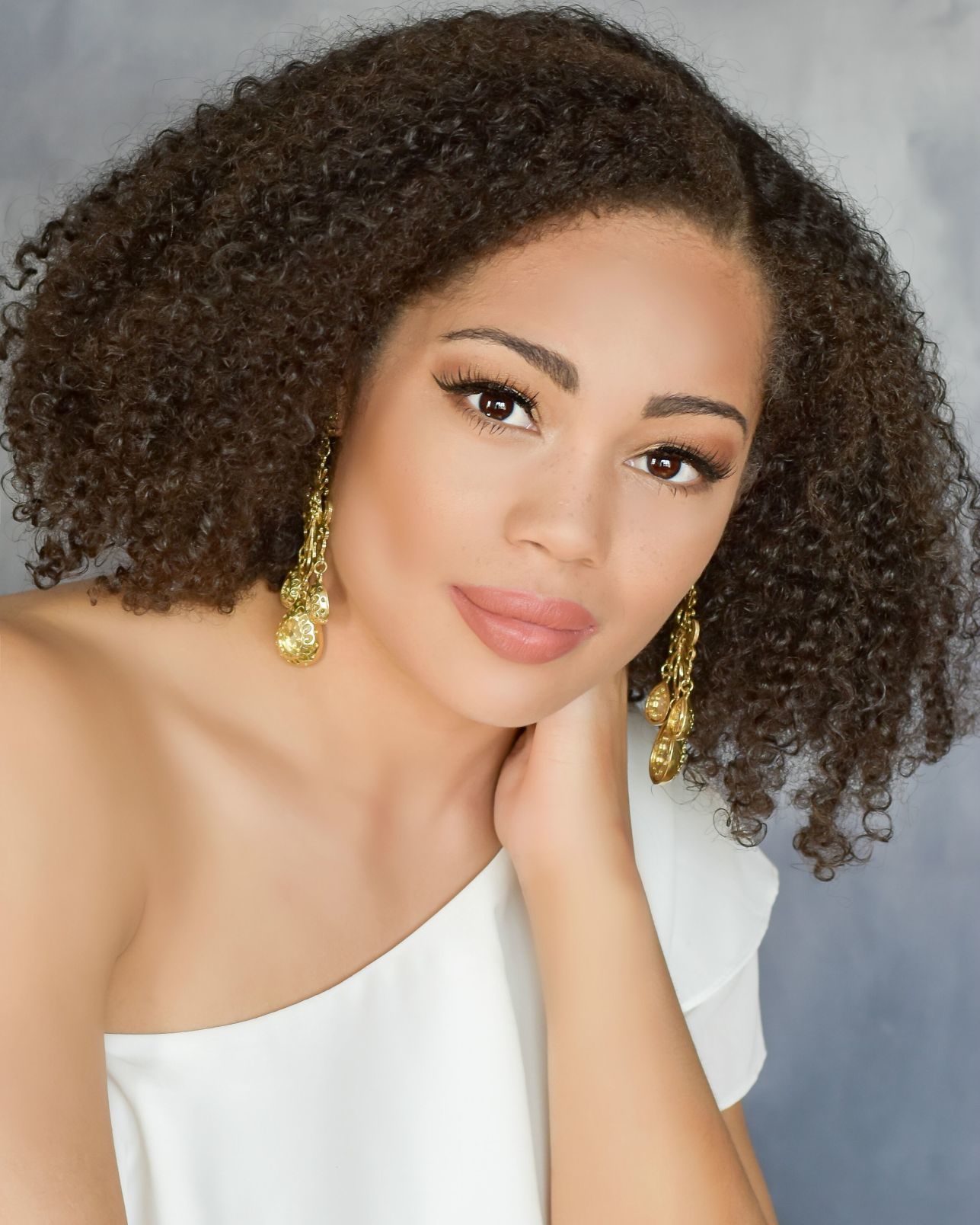 Mikhayla Hughes-Shaw.jpeg